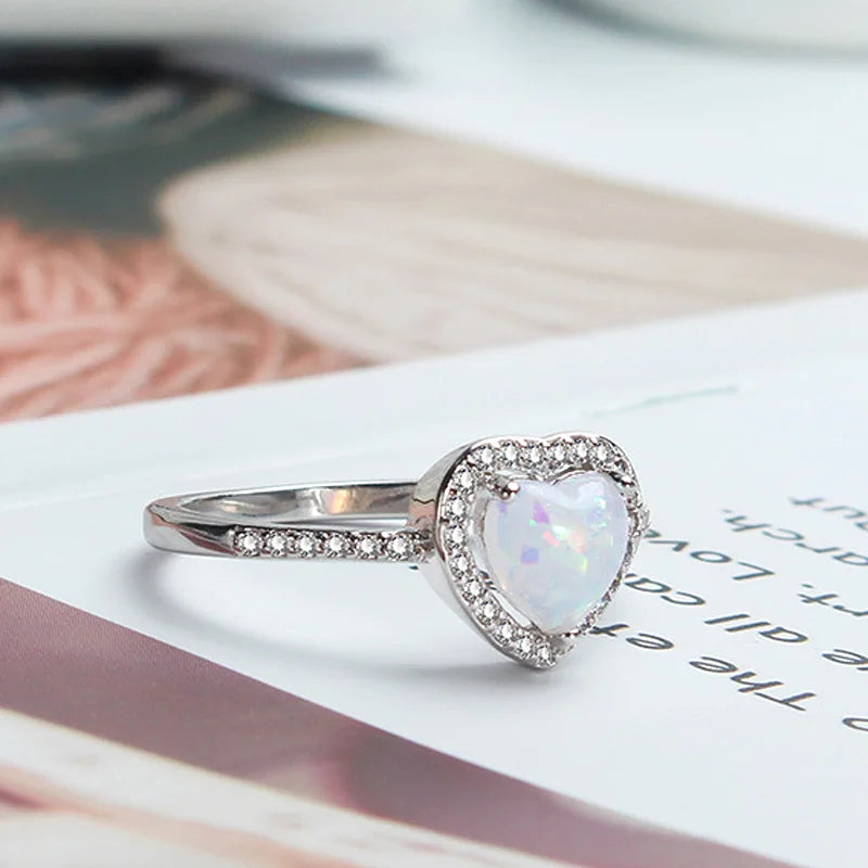 Elegant Opal Heartl Stone Crysta Ring for Aesthetic Girl Stainless Steel Rings for Women Trendy Ring Creative Finger Jewelry