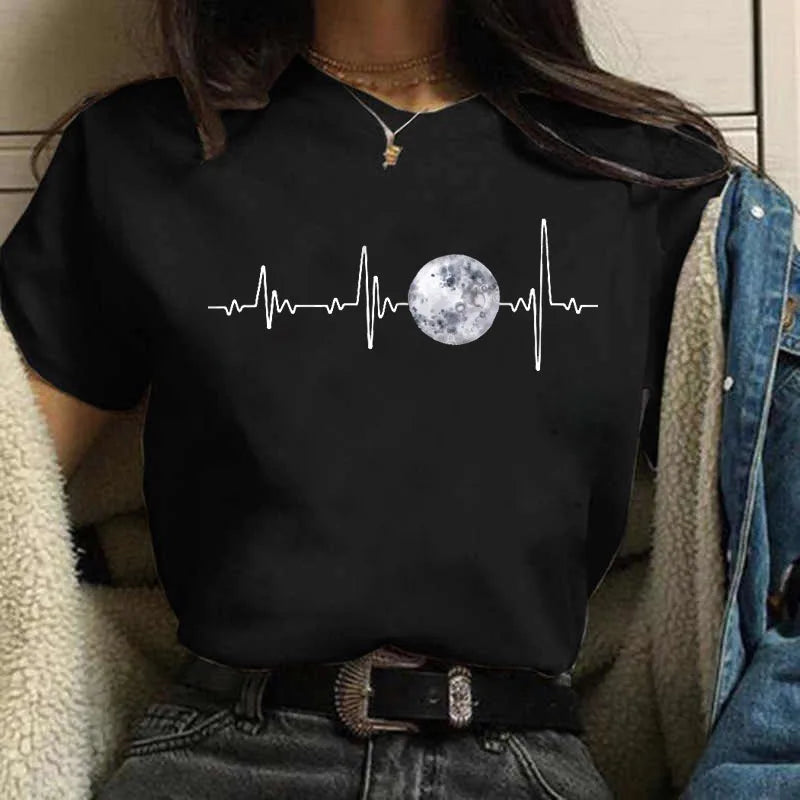 New Moon Women's Black T-shirt Women's Casual Round Neck T-shirt Lunar Eclipse Printed Women's T-shirt